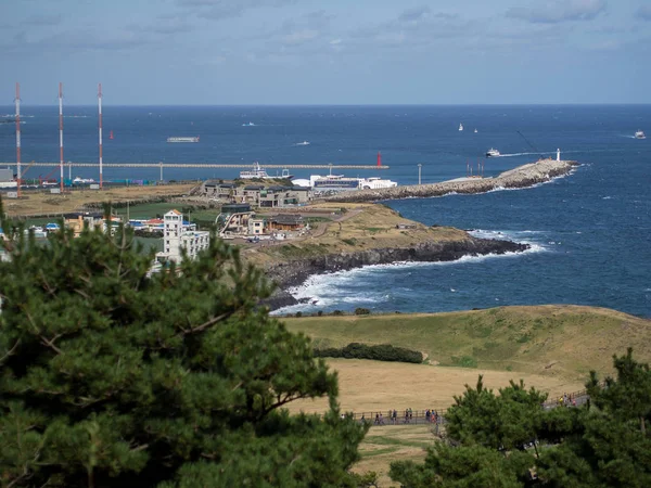 Jeju Adası Seongsan Ilchulbong Sunrise en yüksek tepesine görünümünden