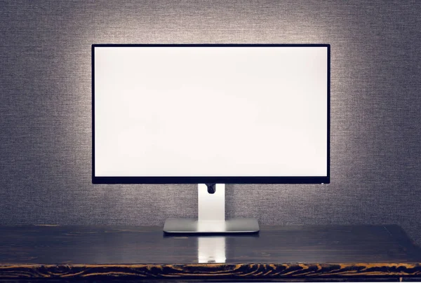 Monitor en blanco con retroiluminación — Foto de Stock