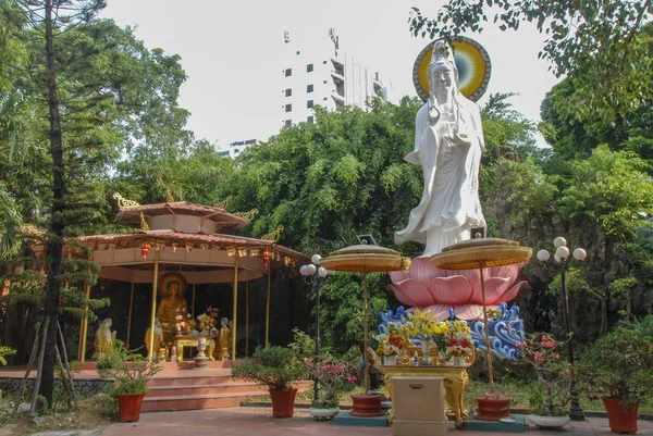 Statue Bouddha Dans Temple Chua Phap Lam Nang Vietnam — Photo