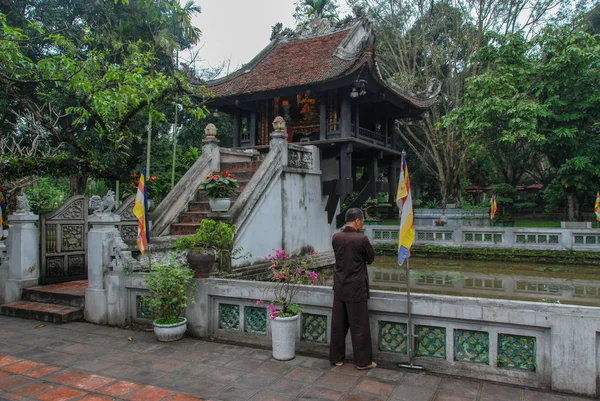 Pilier Pagode Jardins Par Chi Minh Mausolée Hanoi Vietnam — Photo