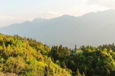 Dağlar ve Vadi Sapa, Vietnam 