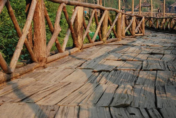 Nahaufnahme Des Holzwegs — Stockfoto