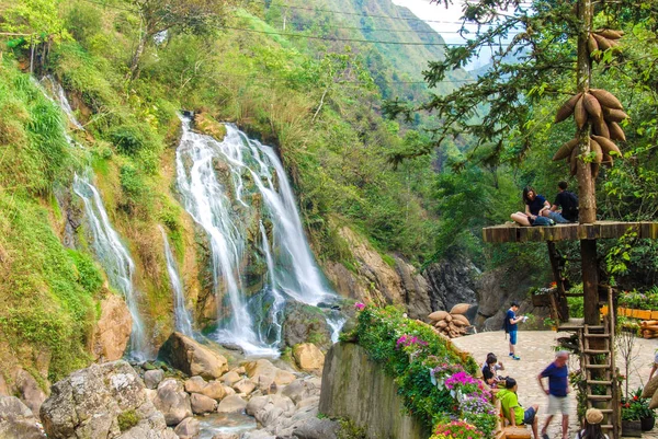 Wodospad Tien Wiosce Cat Hmong Sapa Wietnam — Zdjęcie stockowe