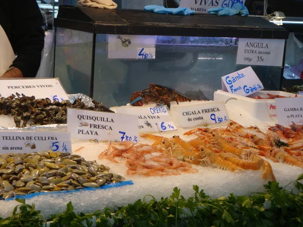 Yemek Fotoğrafçılığı Valencia Nın Merkez Pazarında Deniz Ürünleri — Stok fotoğraf