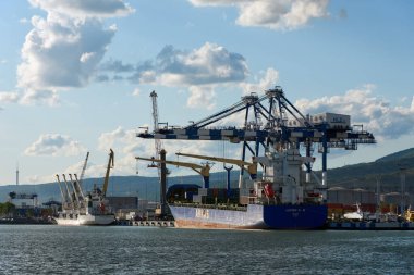 ARKAS konteynır gemisi Novorossiysk limanında