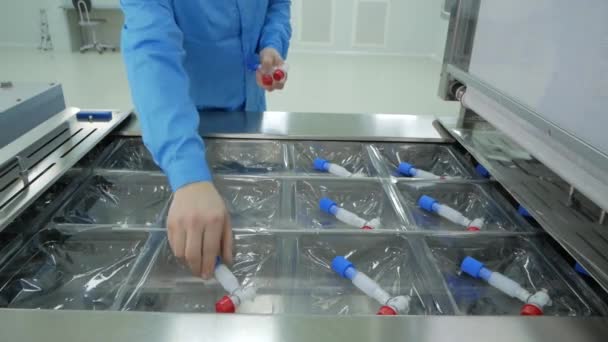 Artificiell Lungventilation Lungventilation Tillverkning Plastvaror Konstgjord Andning Läkemedelsfabrik Medicinsk Produktion — Stockvideo