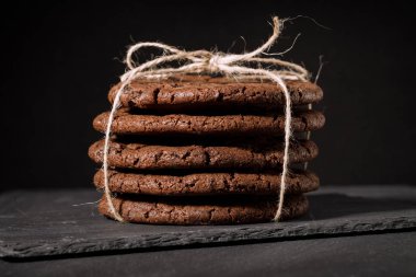 Amerikan çikolata kurabiye