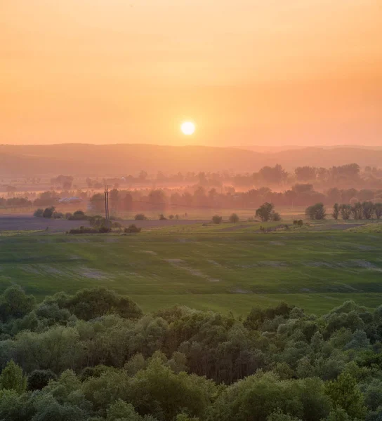 Valley during sunrise — Stock Photo, Image