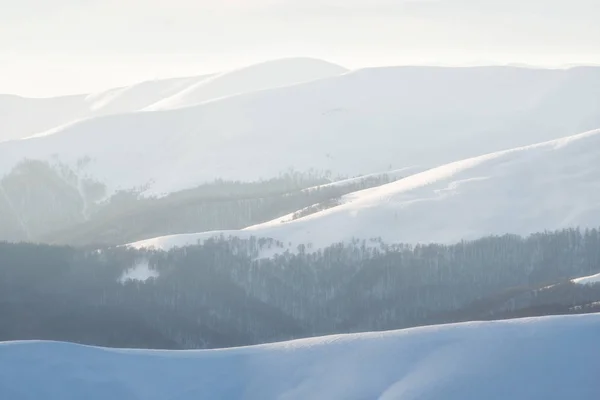 Berge Winter Bei Sonnenuntergang Naturlandschaft Winter — Stockfoto