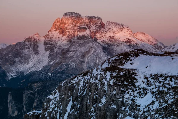 Высокие Горы Хребта Альпах Красивый Природный Ландшафт Зимнее Время — стоковое фото