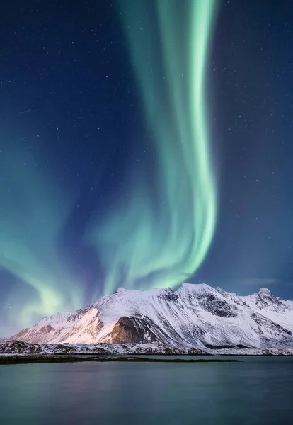 Luce Del Nord Sotto Montagne Bellissimo Paesaggio Naturale Norvegia — Foto Stock