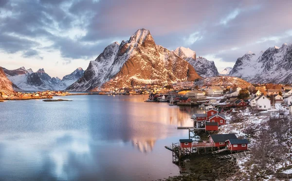 Houses Lofoten Islands Bay Natural Landscape Sunrise — Stock Photo, Image