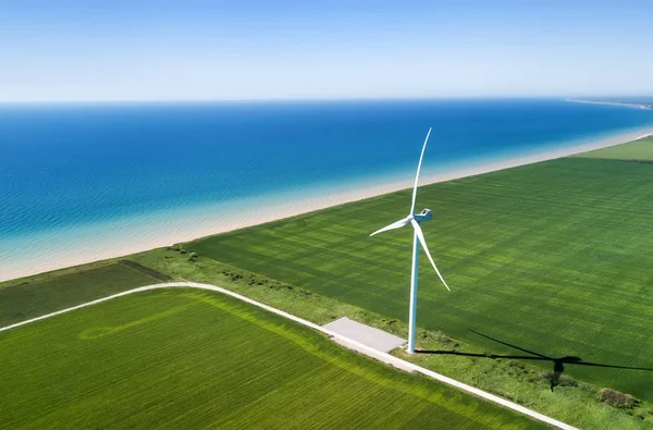 Vindkraftverk Gröna Fältet Koncept Och Idé Alternativ Energiutveckling — Stockfoto