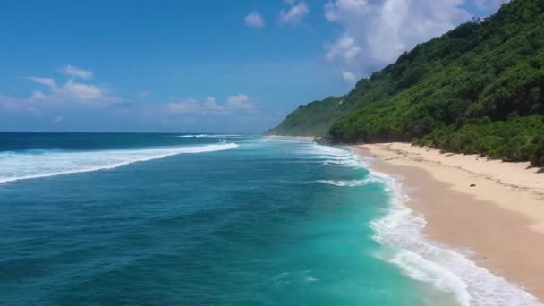 Ακτή Κύματα Φόντο Από Την Κορυφή Άποψη Μπλε Φόντο Νερό — Αρχείο Βίντεο