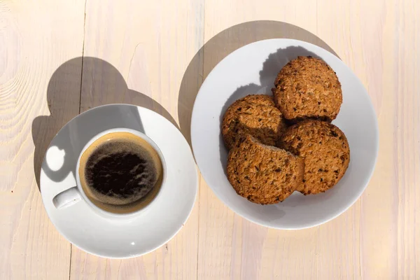 Espresso Kaffee Und Kekse Frühstück Freien Holz Hintergrund — Stockfoto