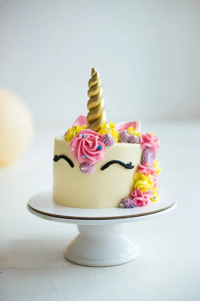 Tårta Enhörning För Första Födelsedagsfest — Stockfoto
