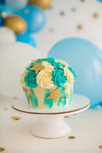 Blå Smash Tårta Med Stjärnor För Pojke — Stockfoto