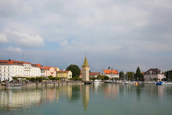 Vista para o porto de Lindau — Fotografia de Stock