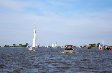 Heeg, Friesland, Hollanda - 2 Haziran 2019; Heeger Gölü, Friesland, Hollanda