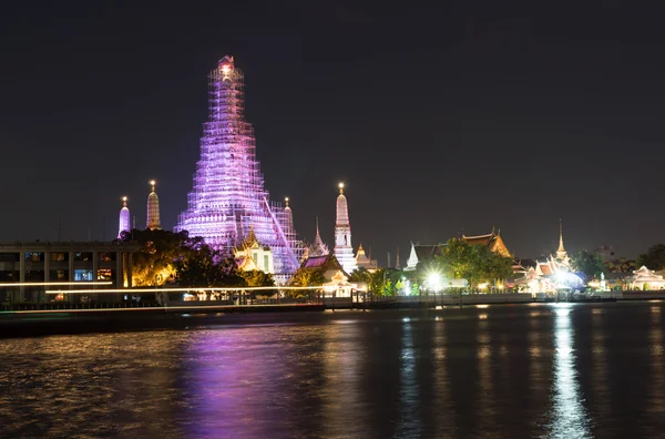 Wat arun świątyni — Zdjęcie stockowe