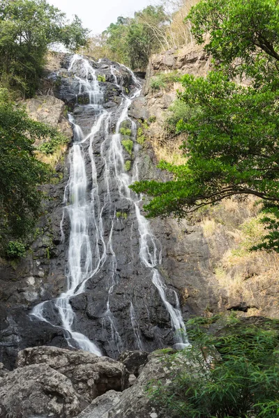 Sarika waterfall landscape — Stock Photo, Image
