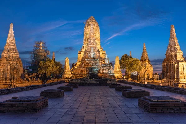 Templo de Wat Chai Watthanaram —  Fotos de Stock