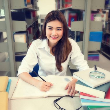 kitap önde gelen öğrenciler