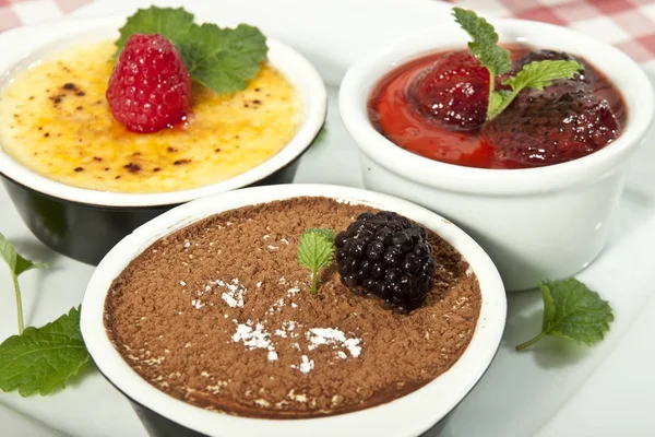 tatlı puding renkli tatlı