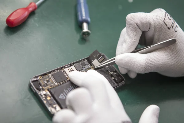 Servis, tamir, onarım, akıllı telefonlar, teknoloji,