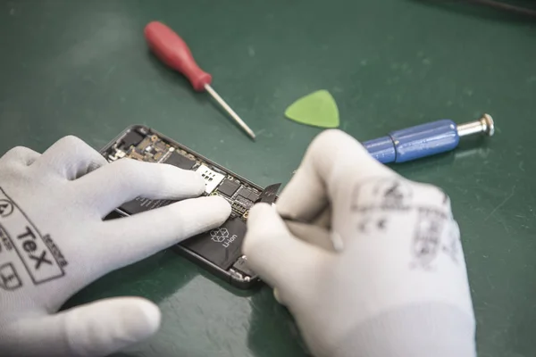 Servis, tamir, onarım, akıllı telefonlar, teknoloji