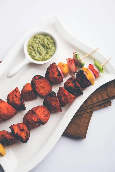 Tandoori Aloo Tikka Patatas Asadas Parrilla —  Fotos de Stock