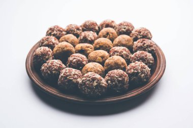 Dink, Gond, Aliv, Halim laddu, Laddoo, Ladu, Ladoo Garden Cress tohumu ve yenilebilir sakız, tatlı yemek