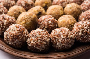 Dink, Gond, Aliv, Halim laddu, Laddoo, Ladu, Ladoo Garden Cress tohumu ve yenilebilir sakız, tatlı yemek