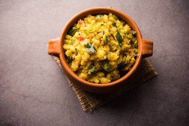 Aloo ka bharta, sabzi Hindistan 'dan baharatlı patates püresi ile yapılan lezzetli bir yemektir. Özellikle Hindistan' ın kuzey kesimlerinde hazırlanır.