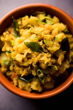 Aloo ka bharta, sabzi Hindistan 'dan baharatlı patates püresi ile yapılan lezzetli bir yemektir. Özellikle Hindistan' ın kuzey kesimlerinde hazırlanır.