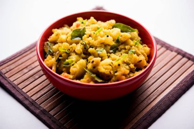 Aloo ka bharta, sabzi Hindistan 'dan baharatlı patates püresi ile yapılan lezzetli bir yemektir. Özellikle Hindistan' ın kuzey kesimlerinde hazırlanır.