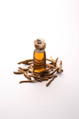 Ayurvedic Ashwagandha Petrol - sinirlerin ve kasların güçlendirilmesine yardımcı olur