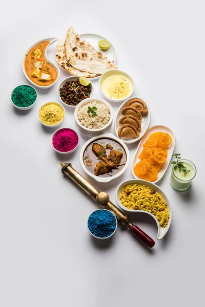 Happy Holy Concept Mostrando Comida India Variada Como Pollo Paneer — Foto de Stock