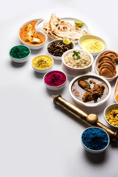 Happy Holy Concept Met Indiase Diverse Lunchgerechten Zoals Kip Paneer — Stockfoto