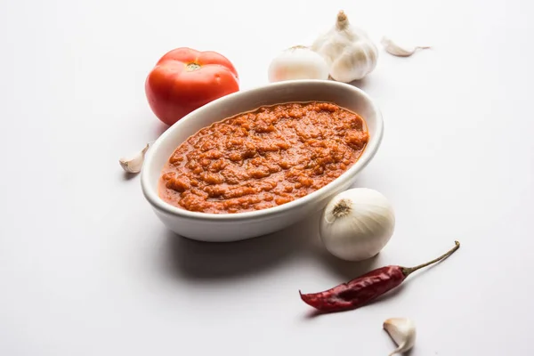 Onion Tomato Masala Puree Indian Gravy Served Bowl Raw Tamatar — Stock Photo, Image