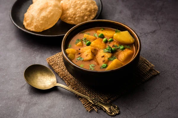 Aloo Puri Caril Batata Com Poori Frito Popular Menu Café — Fotografia de Stock