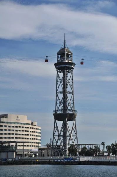 İspanya - Barselona - Liman teleferiğinin kulesi
