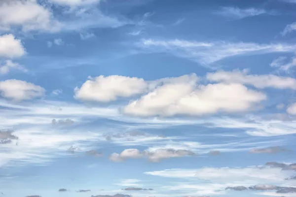 Blauer Himmel Mit Wolken — Stockfoto