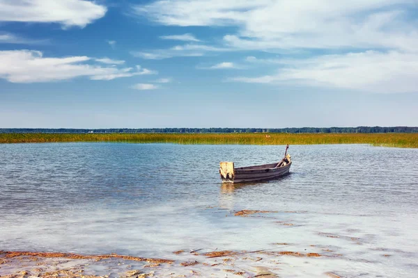 Landscape Lake Beach Fishing Boats Reeds — Stock Photo, Image