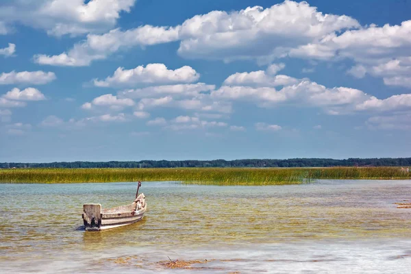 Landscape Lake Beach Fishing Boats Reeds — Stock Photo, Image