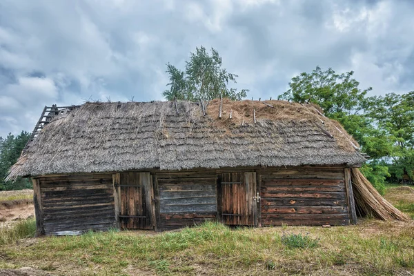 Ancient Old Wooden Huts — Stock Photo, Image