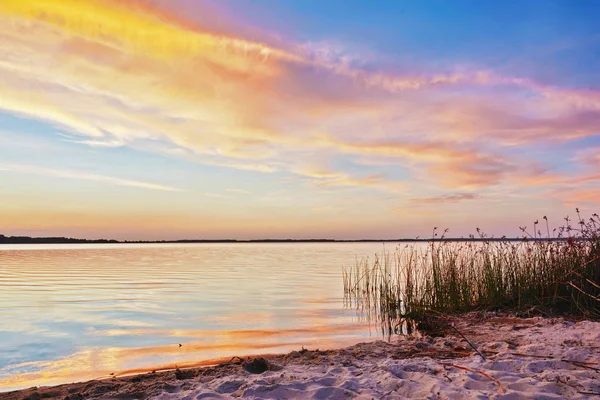 Sunset Lake Shore — Stock Photo, Image