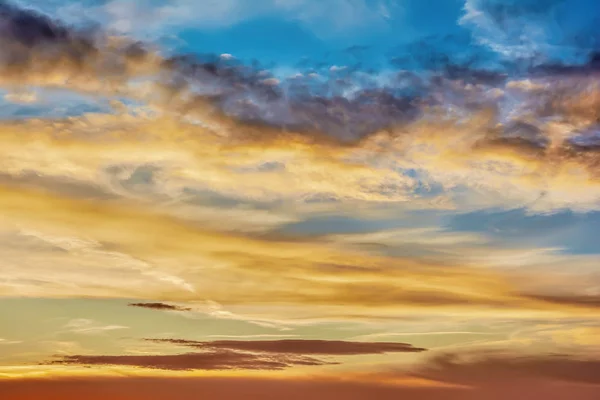 Frammento Cielo Con Nuvole Tramonto — Foto Stock