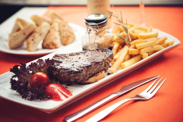 Grilled beef steak — Stock Photo, Image