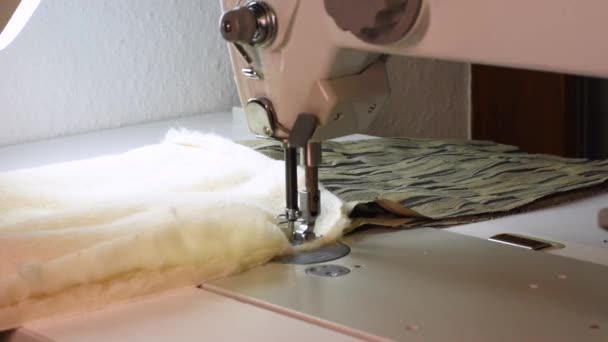 自制的手工艺品 缝纫机缝线 — 图库视频影像